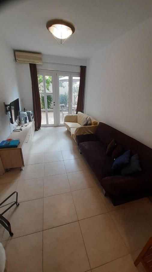 Villa Maria Louiza Near Airport Artemida  Dış mekan fotoğraf
