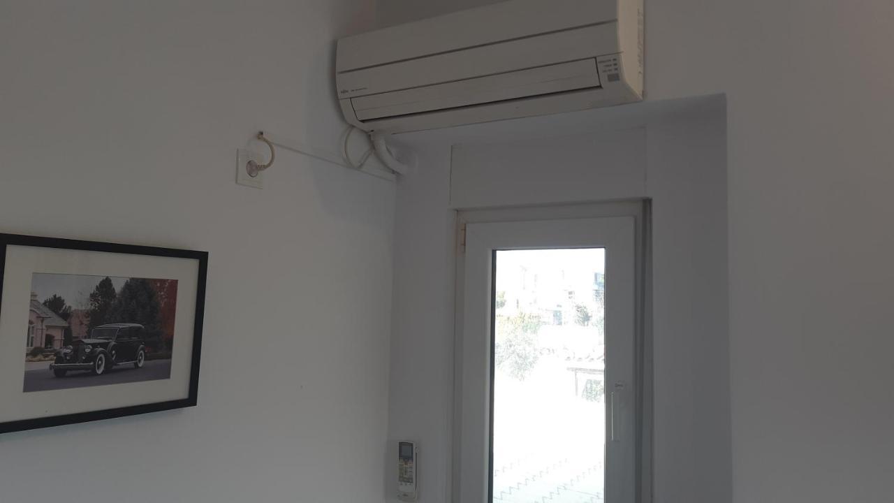 Villa Maria Louiza Near Airport Artemida  Dış mekan fotoğraf