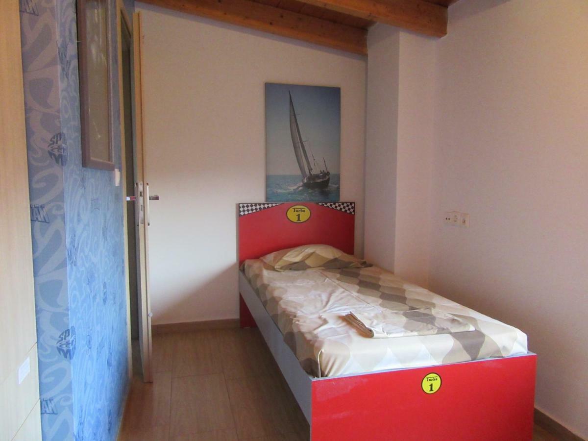 Villa Maria Louiza Near Airport Artemida  Dış mekan fotoğraf